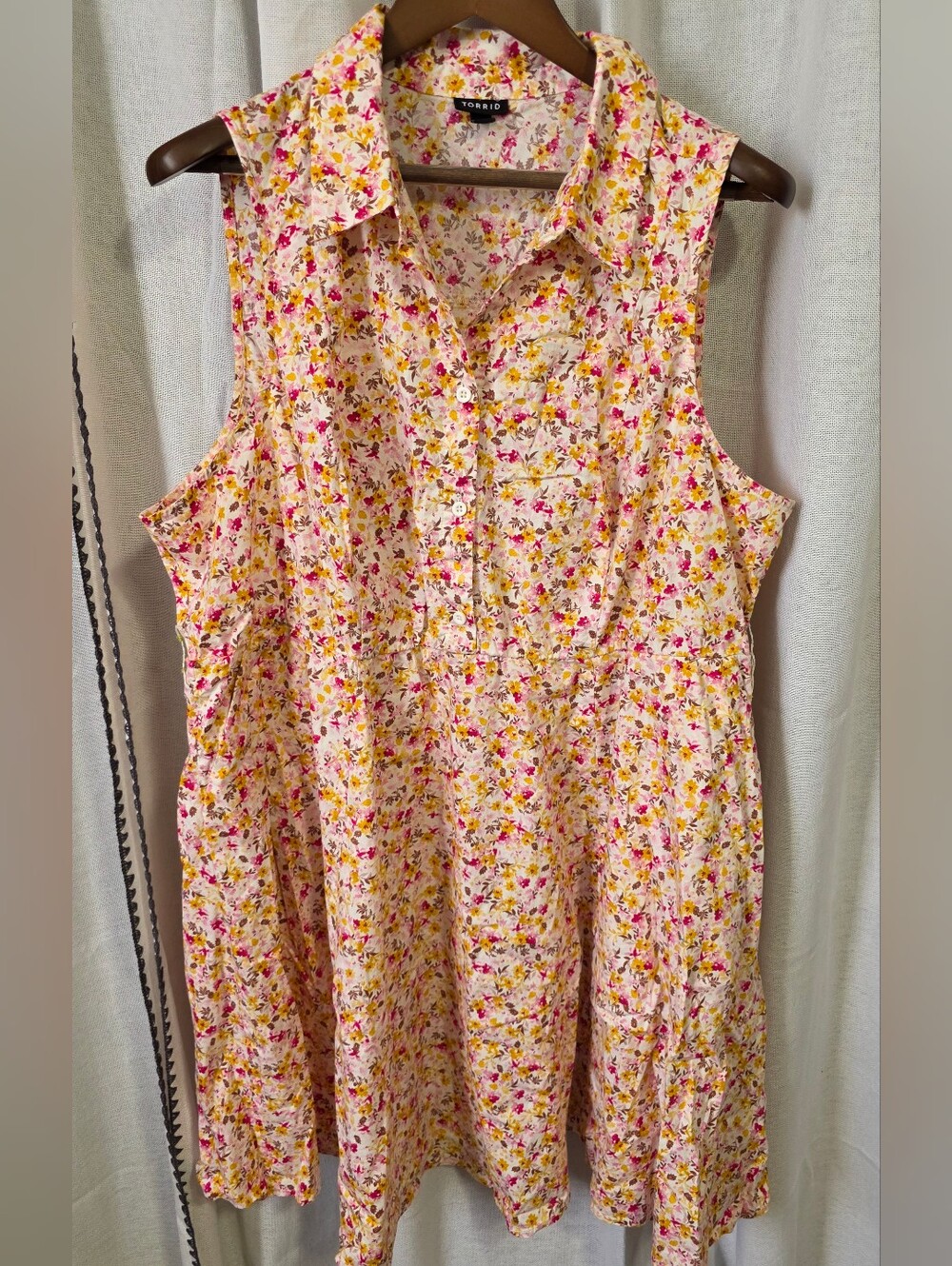 torrid Pink & Yellow Belted Floral Sleeveless Button-Front Mini Dress